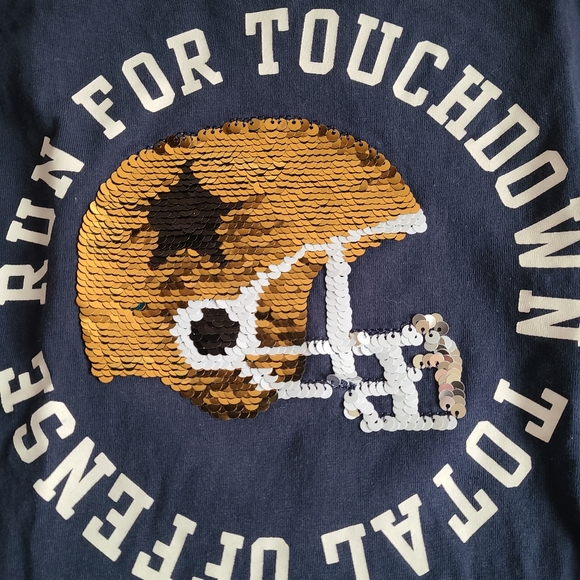 H&M boys long sleeve Tee with reversible sequin. - Picture 3 of 9